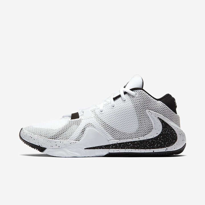 zoom basketball shoes