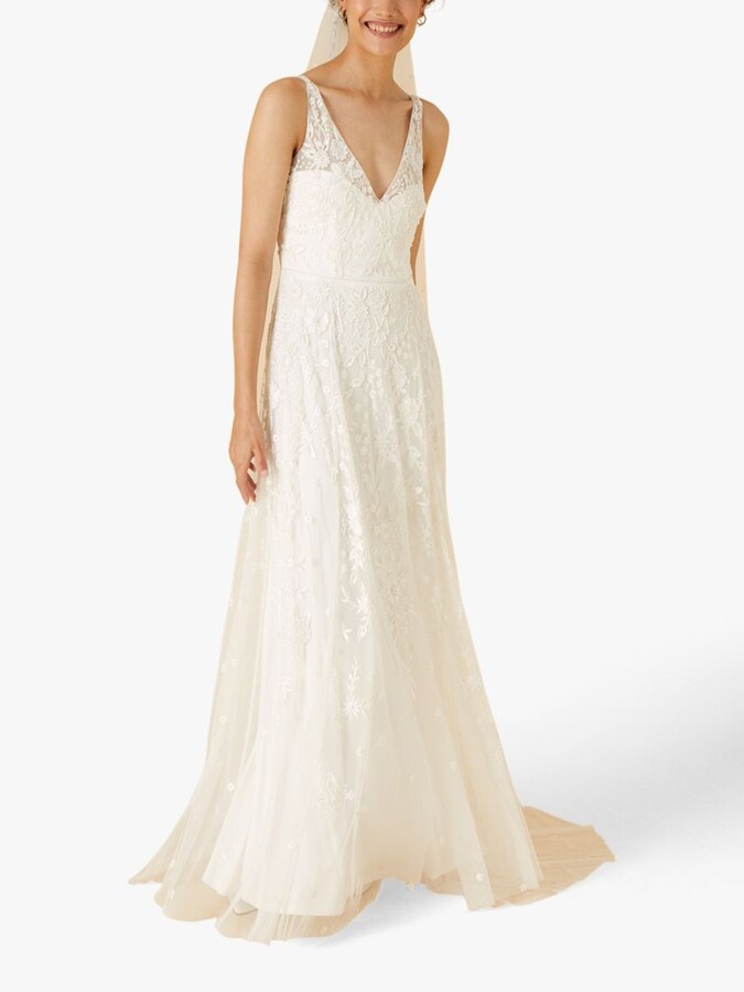 floaty dresses for weddings