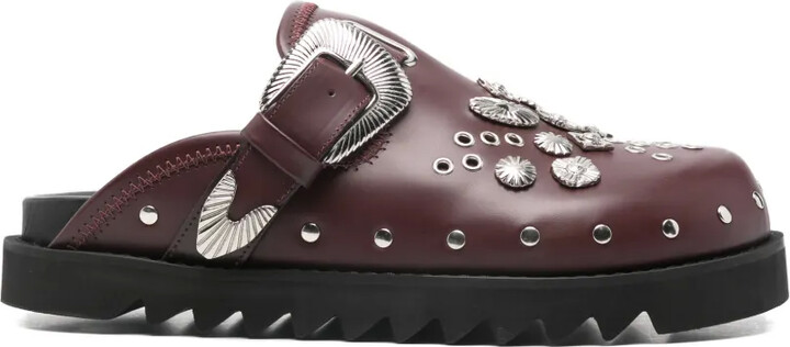 Toga Virilis Buckle Embellished Leather Mules