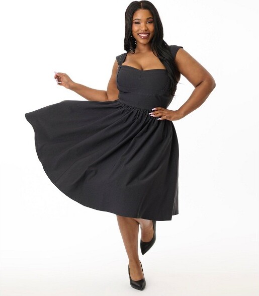Unique Vintage Women's Plus Sleeveless Swing Dress Black 2X/18
