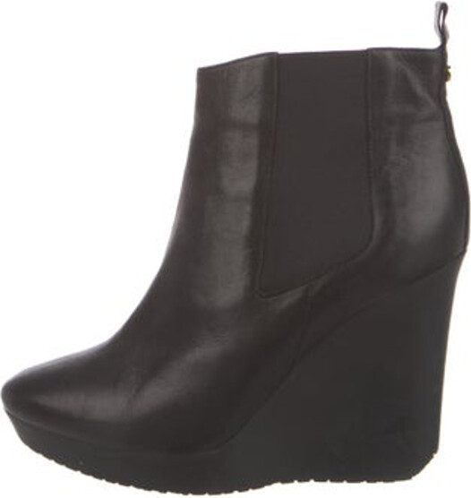 Jimmy Choo Leather Ankle Chelsea Boots Black Round-Toes Platform Concealed Zip Closure at Ankles
