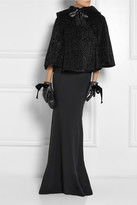 Thumbnail for your product : Alexander McQueen Bow-embellished leather gloves