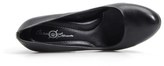 Thumbnail for your product : Børn Crown by 'Sabrina' Pump