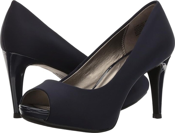Bandolino Rainaa Women's Shoes Navy Lycra : 5 M Textile