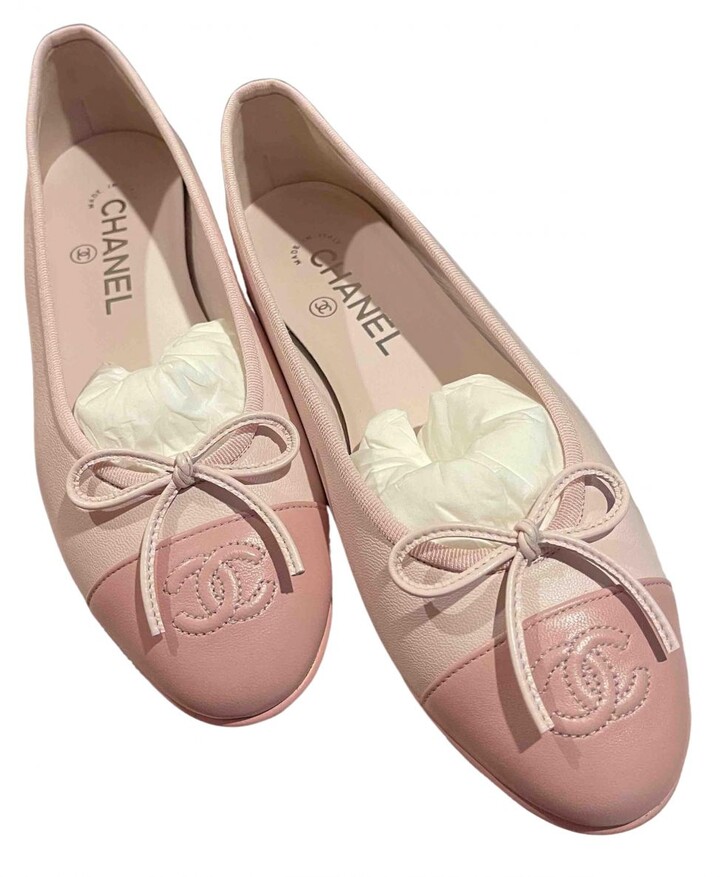 Chanel pink Leather Ballet Flats