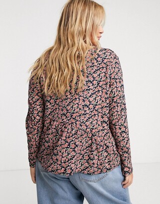 Wednesday's Girl Curve smock top with peplum hem in ditsy floral print