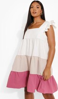 Thumbnail for your product : boohoo Plus Color Block Tiered Smock Dress