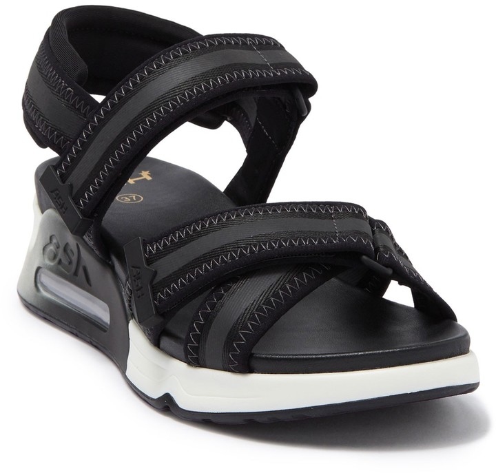 ash lewis sandal