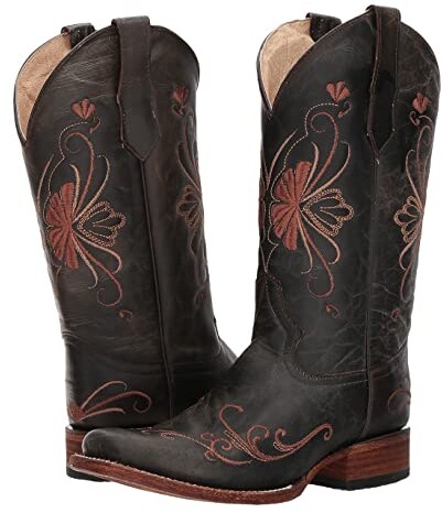 feminine cowboy boots