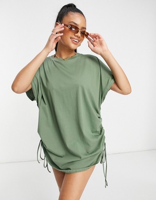 detaljer hybrid Surichinmoi ASOS DESIGN jersey tee beach cover up with ruched sides in khaki -  ShopStyle Tops