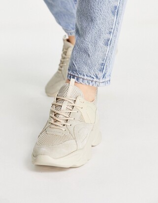 Steve Madden Movement chunky runner sneakers in beige suede - ShopStyle  Trainers & Athletic Shoes