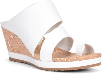 donald pliner white sandals