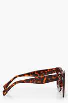 Thumbnail for your product : boohoo Oversized Tortoise Frame Sunglasses