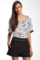 Thumbnail for your product : Robert Rodriguez Silk Graphic Cropped Blouse