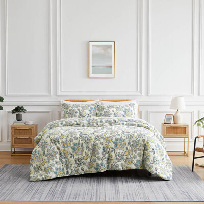 SouthShore Fine Linens Wanderlust Microfiber Reversible Duvet Cover Set