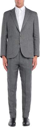 Brunello Cucinelli Suits