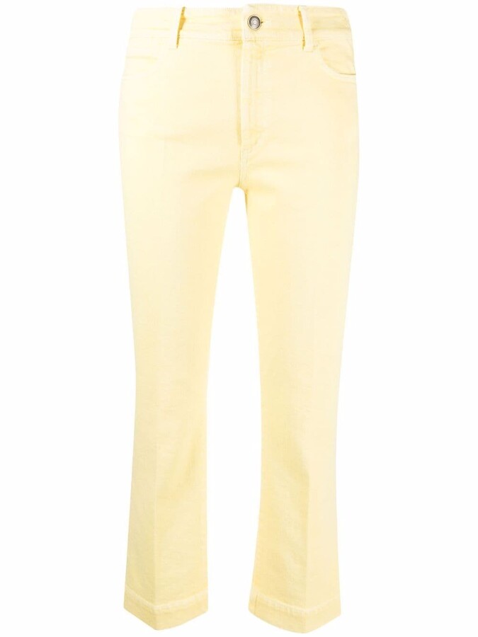 yellow cropped trousers