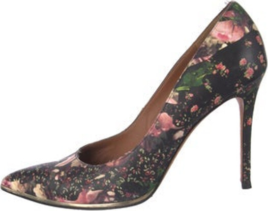 Givenchy Leather Pumps Black Floral Print Round-Toes Unfortunately, due to restrictions, this item may not be eligible for shipping in all areas.