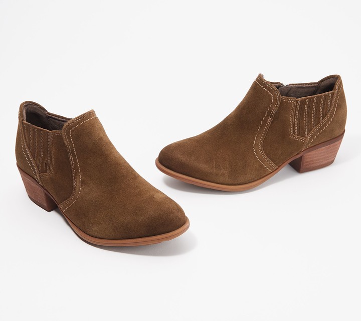 earth origins leather and suede ankle boots