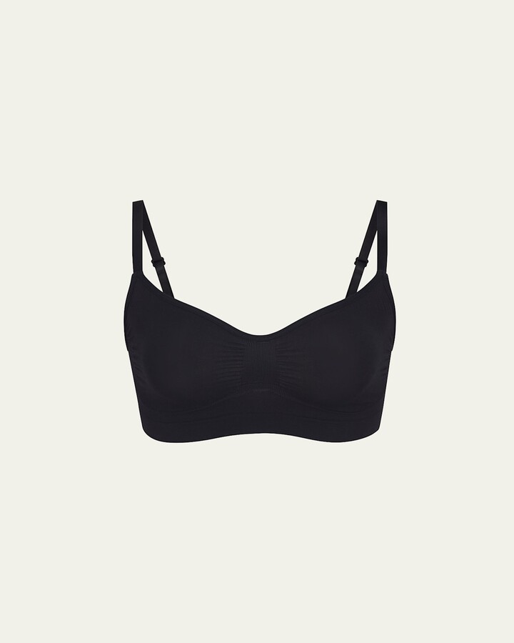 SKIMS Seamless Sculpt Pullover Bra