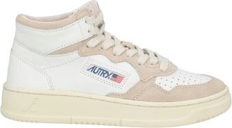 Autry Woman Sneakers