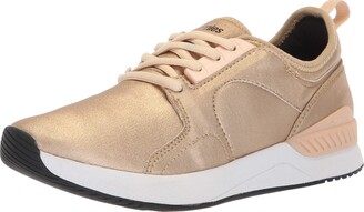 etnies athletic sneakers