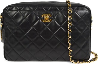 Chanel Pre-owned 1995 Large Diamond-Quilted Camera Bag - Brown