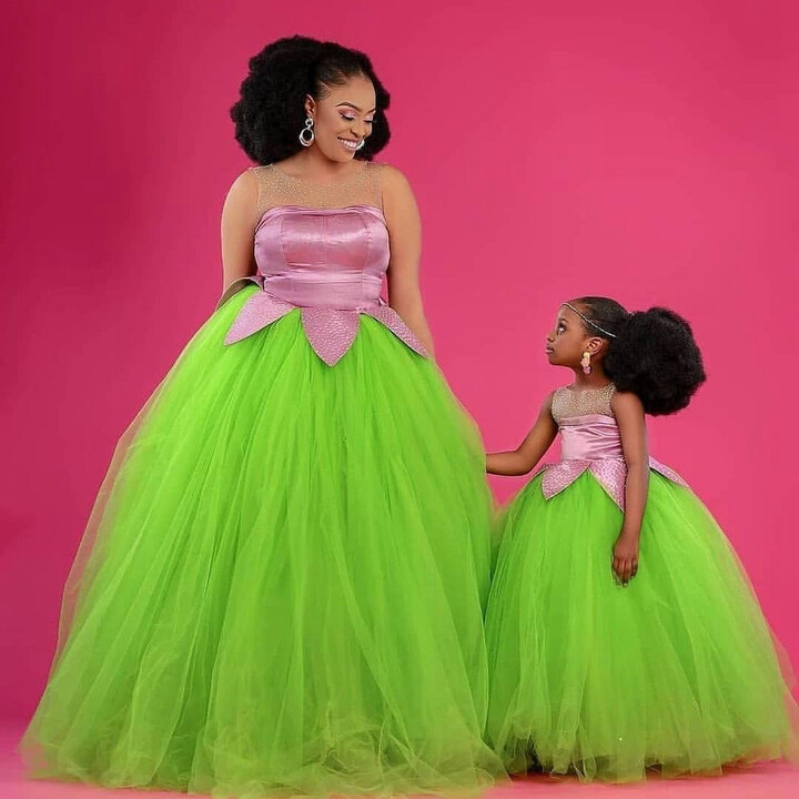 MQYMQW Chic Mom And Kid Family Look Matching Dress For Photo Shoot Pink And Green Extra Puffy Ball Gown Tulle Mother And Me Dressing