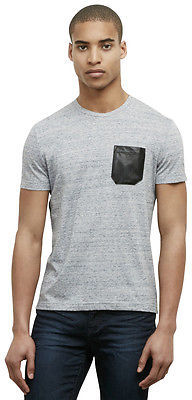 Kenneth Cole T-Shirt With Faux Leather Patch Pocket