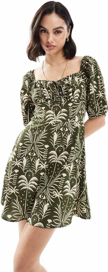 Wednesday's Girl palm print puff sleeve mini dress in olive green