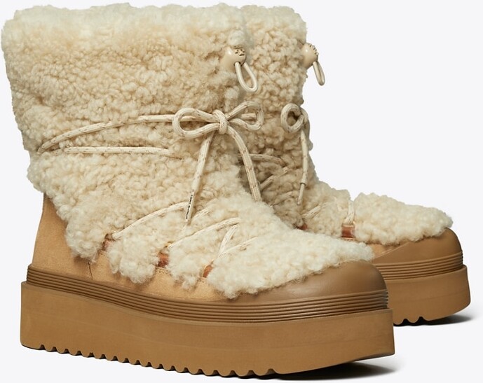 Mellow Shearling Lace-Up Boot