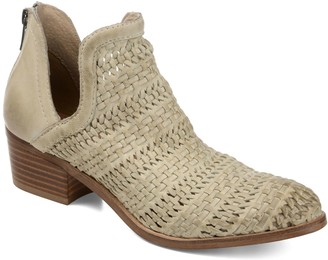 journee jayne boots