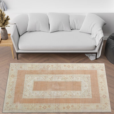 kayra export Soft Non-Woven Printed Rug with Intricate Geometric Patterns in Subtle Pastel Tones Perfect for Enhancing the Sophistication and Warmth of Any Living