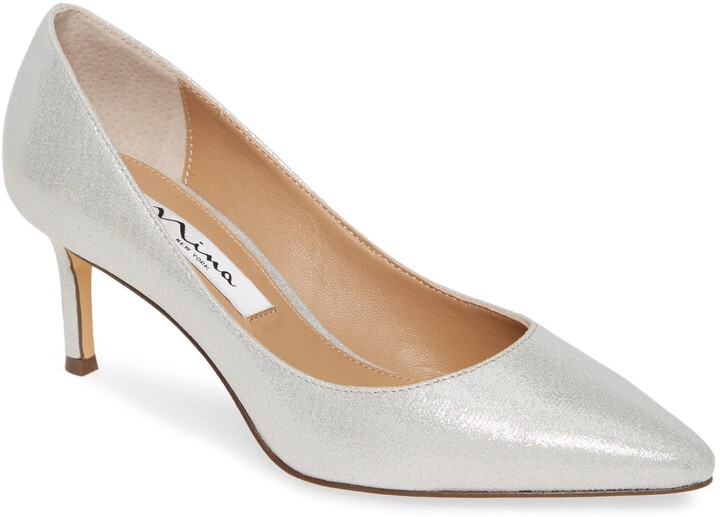 nina60 pointy toe pump