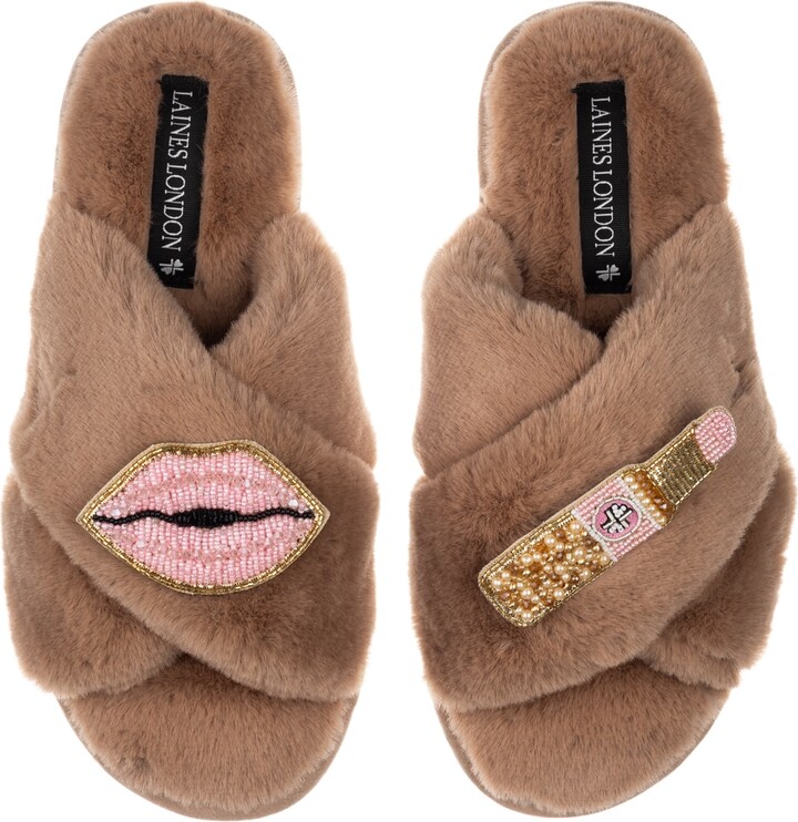 Laines London Brown / Neutrals Classic Laines Slippers With Pink Lipstick & Lips Brooches - Toffee
