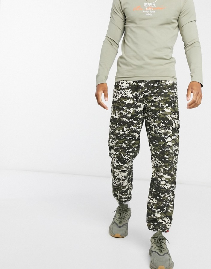 army print trousers