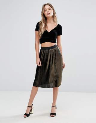 Vero Moda Metallic Pleated Midi Skirt
