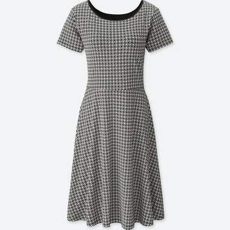 Uniqlo WOMEN Short Sleeve Bra Dress (Geometric)
