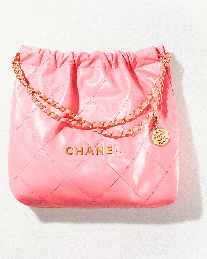Chanel 22 Handbag - ShopStyle Shoulder Bags