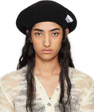 帽子 Ganni logo patch beret Ganni Logo-patch Metallic-crochet Beret - ShopStyle Hats