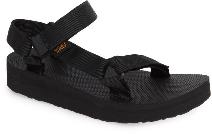 black platform tevas