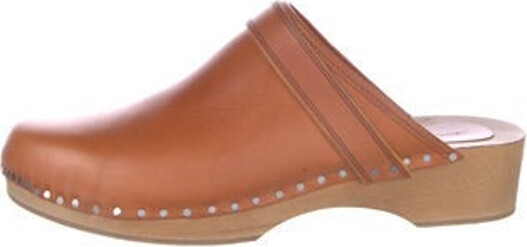 Isabel Marant Leather Mules Brown Round-Toes Platform Unfortunately, due to restrictions, this item may not be eligible for shipping in all areas.