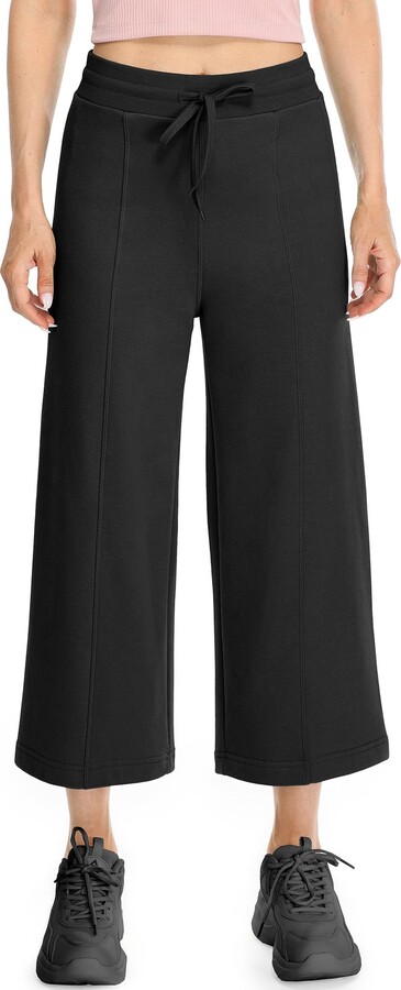 icyzone Women's French Terry Jogger Lounge Sweatpants - Active Capri Pants  for Women