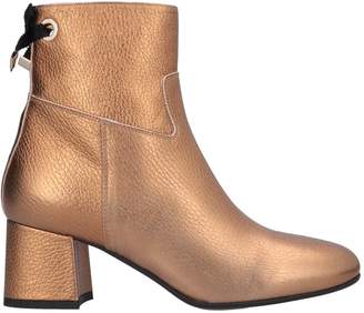 Atos Lombardini Ankle boots