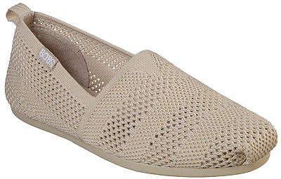 bobs plush autumn leaf