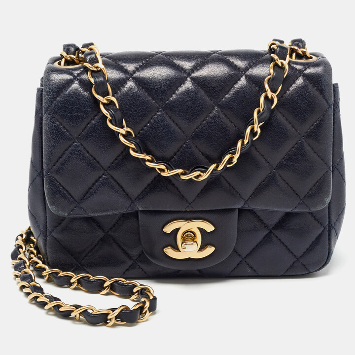 oprejst forbedre Duplikering Chanel Navy Blue Quilted Leather Mini Square Classic Flap Bag - ShopStyle