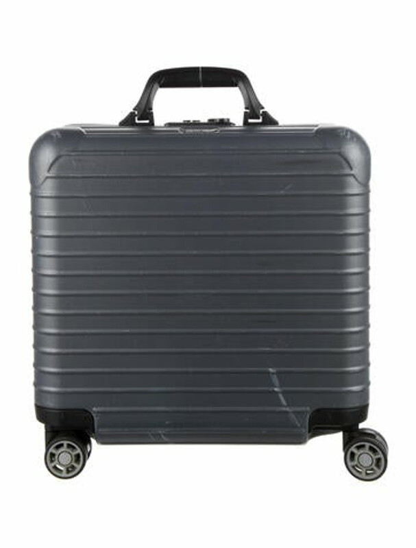 essential sleeve cabin plus