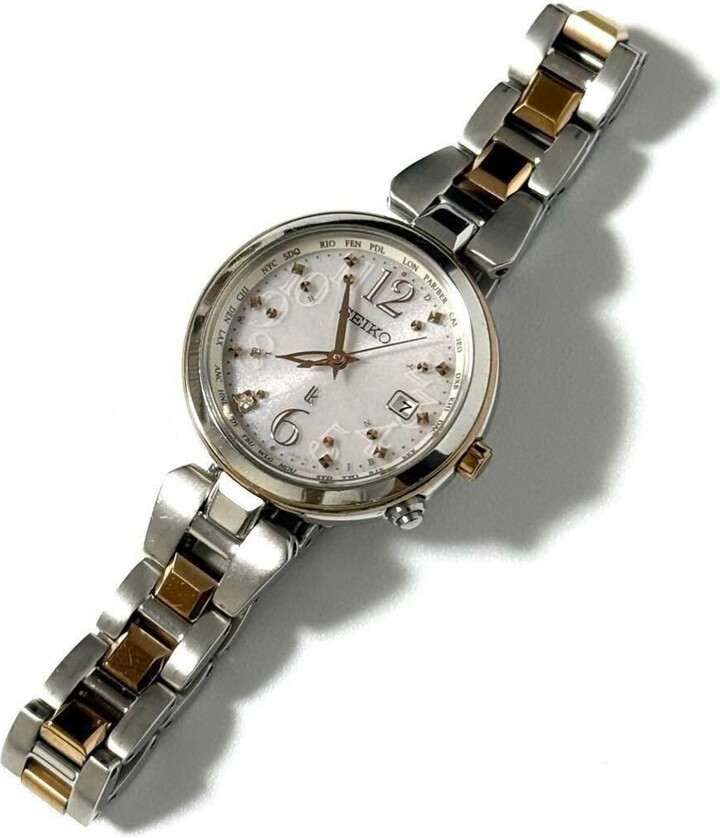 Titanium Wristwatch (Pre-Owned)