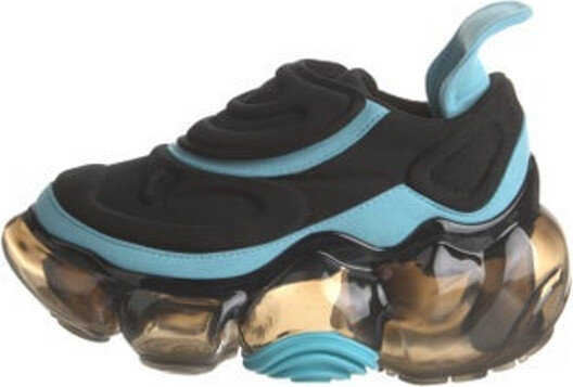 Grounds Slip-On Chunky Sneakers Blue Printed Round-Toes Velcro Closure at Uppers Includes Dust Bag