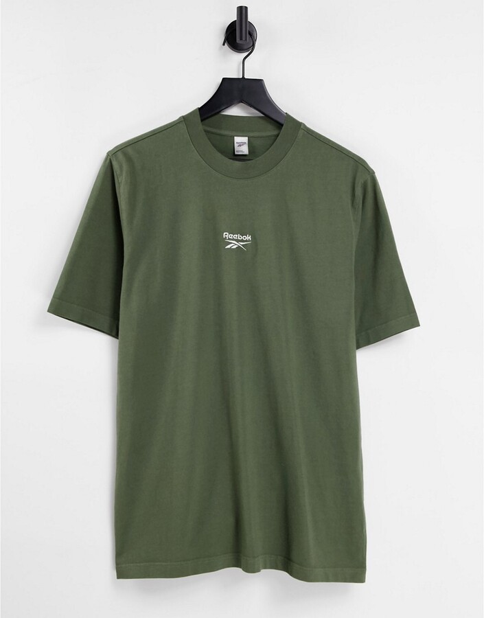 Reebok central logo t-shirt in olive green - exclusive to ASOS - ShopStyle